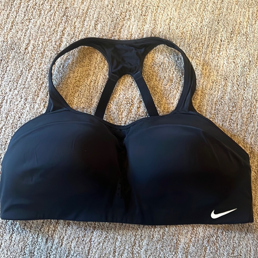 Nike women's sports bra